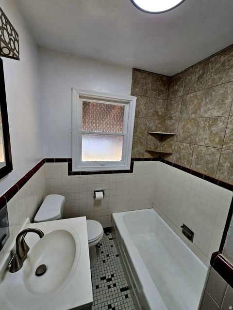 Tiny photo for 42 E SUNSET AVE, South Salt Lake, UT 84115 (MLS # 2142709)