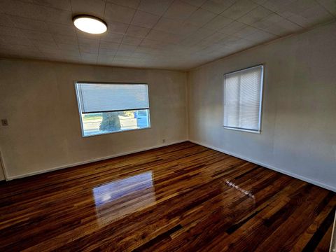 Tiny photo for 42 E SUNSET AVE, South Salt Lake, UT 84115 (MLS # 2142709)