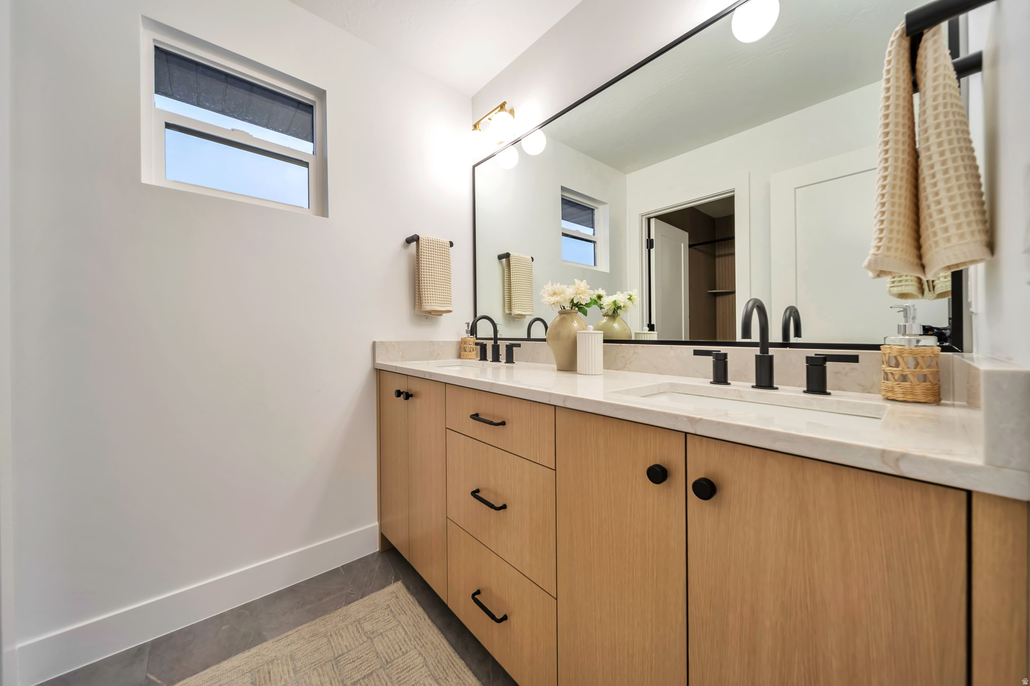 AMBER FIELDS - Residential