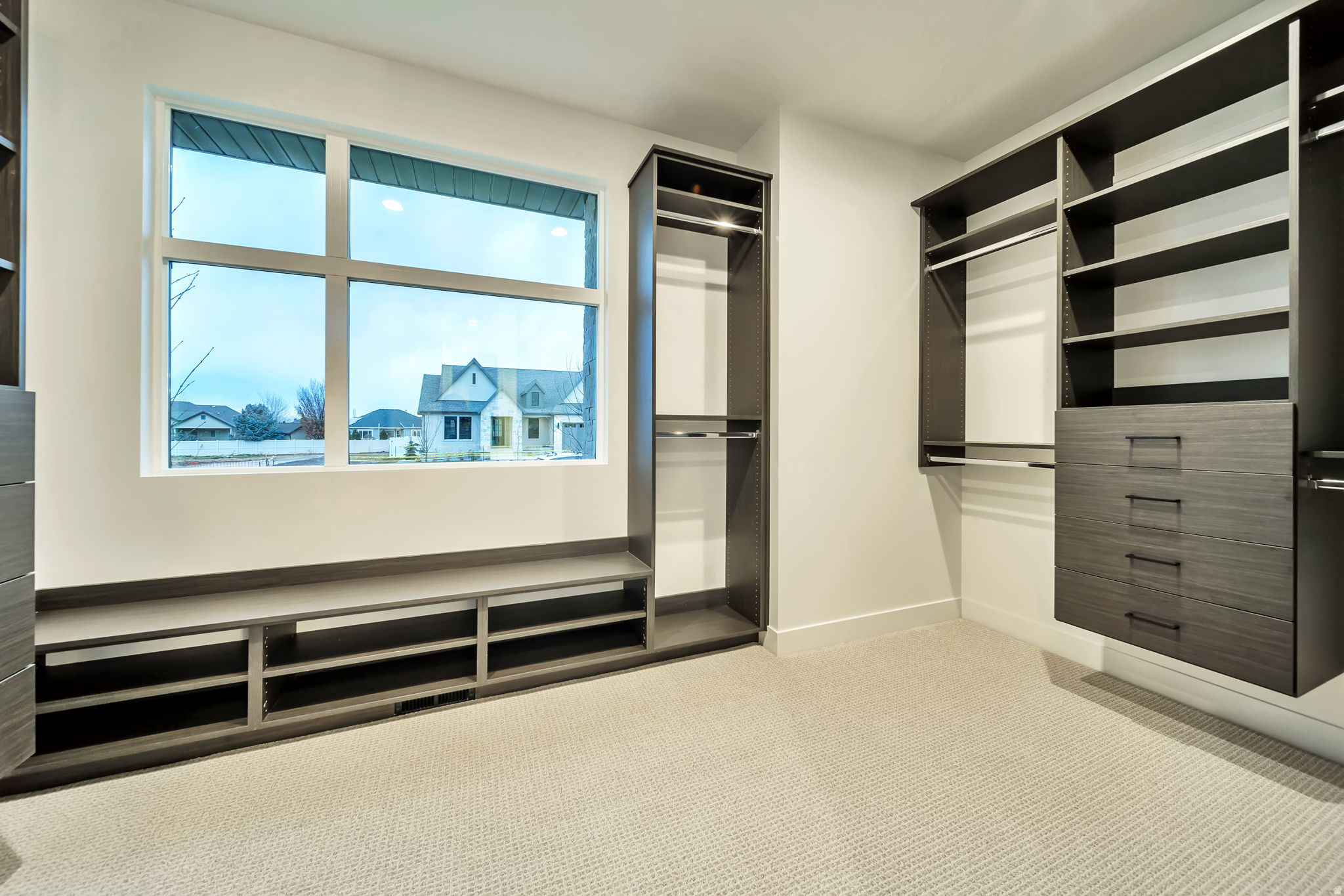 AMBER FIELDS - Residential