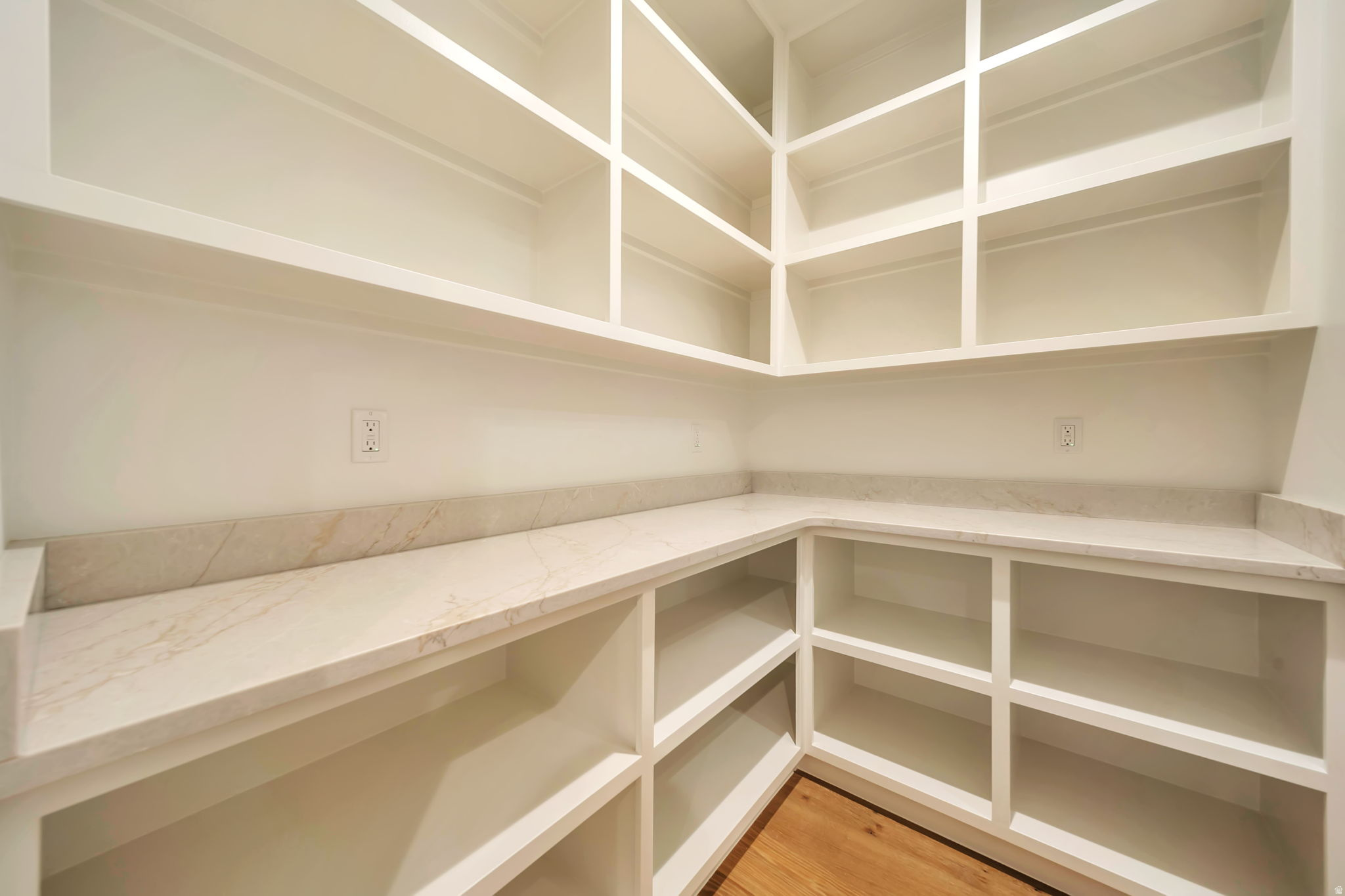 AMBER FIELDS - Residential