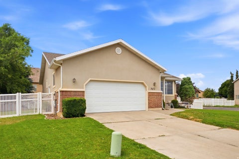 Tiny photo for 7473 S SHAY LN E, South Weber, UT 84405 (MLS # 2174799)