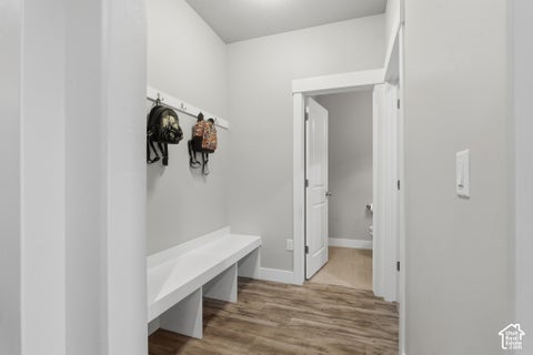 Tiny photo for 5679 S 650 E, Washington Terrace, UT 84405 (MLS # 2189616)