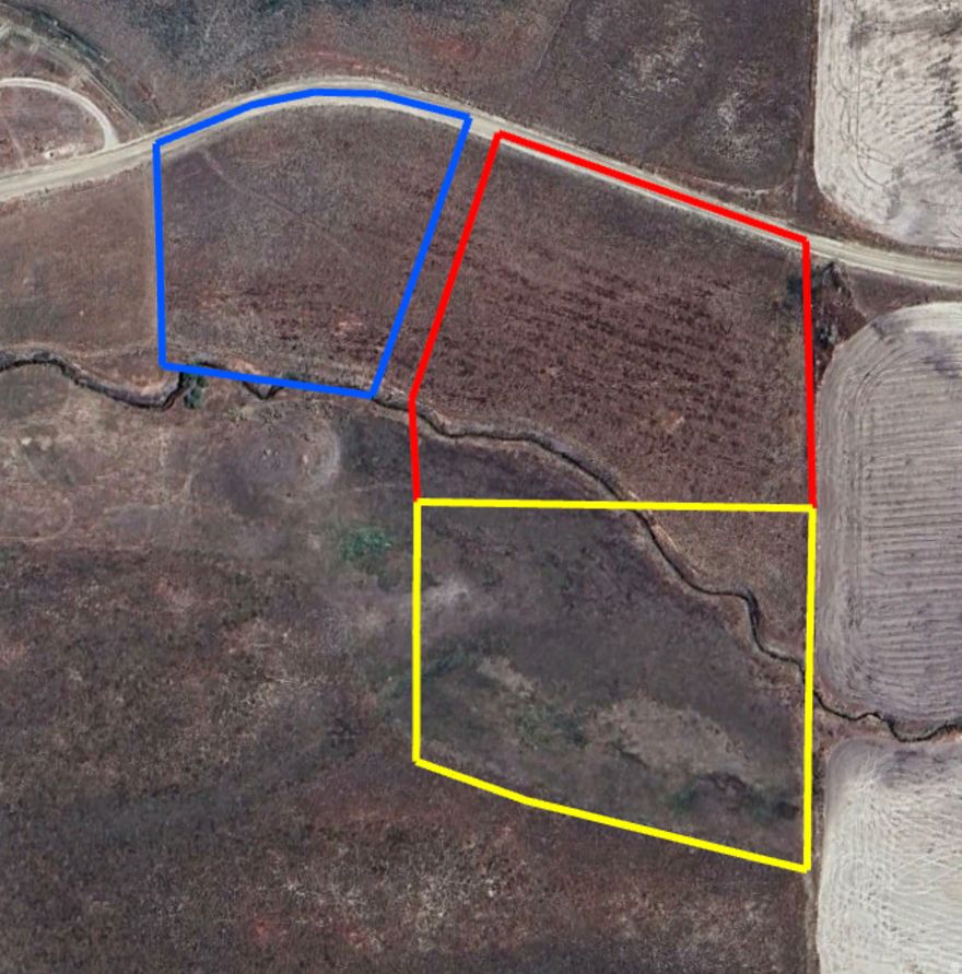 Be one of the seven homes in the whole canyon! Black Canyon Creek runs through this perfect sized almost level building lot. No covenants to deal with and no HOA. Power is available, just need a well and septic. Awaiting final approval from the county but will be ready to build when spring hits! This lots is blue on the Map