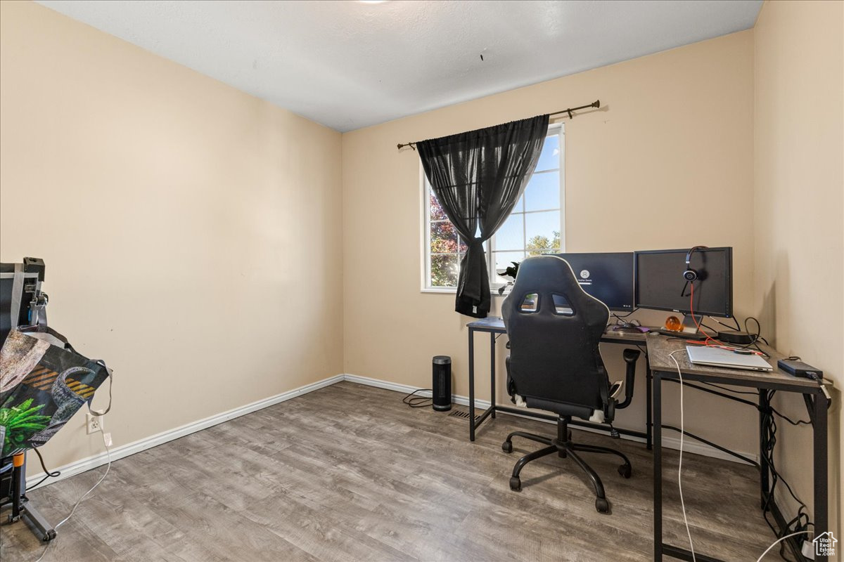 OQUIRRH MEADOWS SUB - Residential