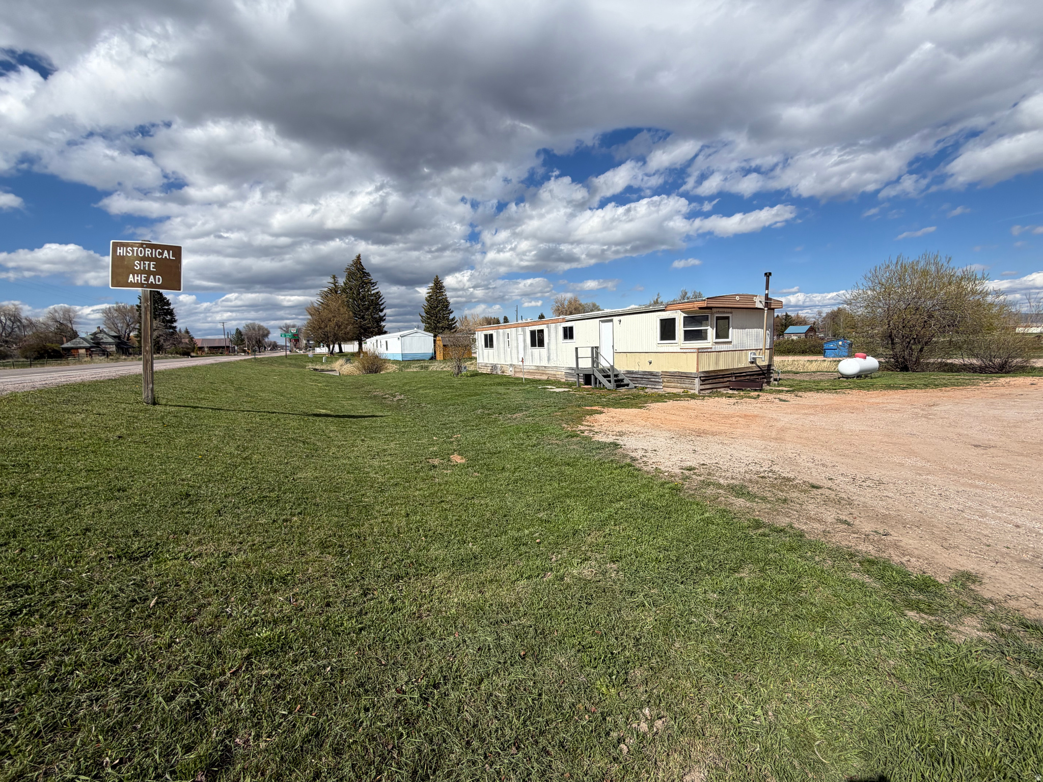 THE CREEK RENTALS - Residential