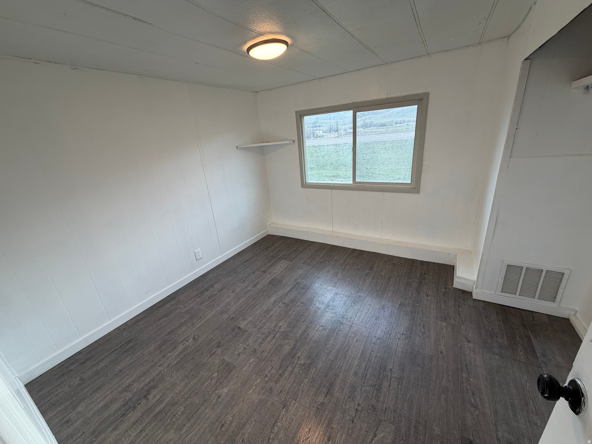 THE CREEK RENTALS - Residential