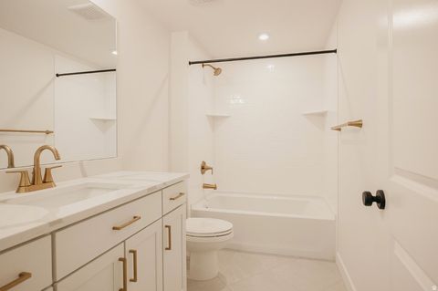 Tiny photo for 1632 W CANYON RIM RD E, Lehi, UT 84048 (MLS # 2124589)