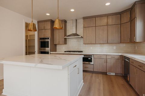 Tiny photo for 1632 W CANYON RIM RD E, Lehi, UT 84048 (MLS # 2124589)