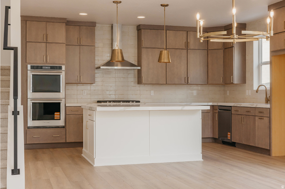 CANYON POINT - Residential