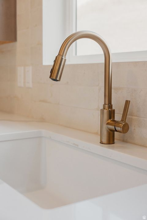 Tiny photo for 1632 W CANYON RIM RD E, Lehi, UT 84048 (MLS # 2124589)