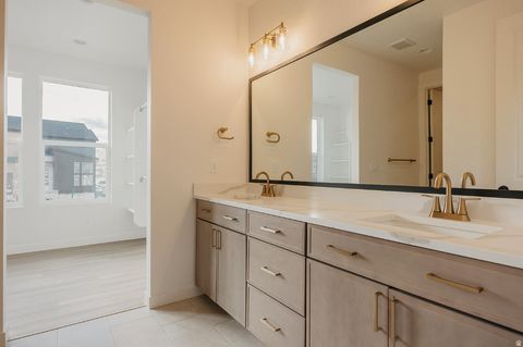 Tiny photo for 1632 W CANYON RIM RD E, Lehi, UT 84048 (MLS # 2124589)