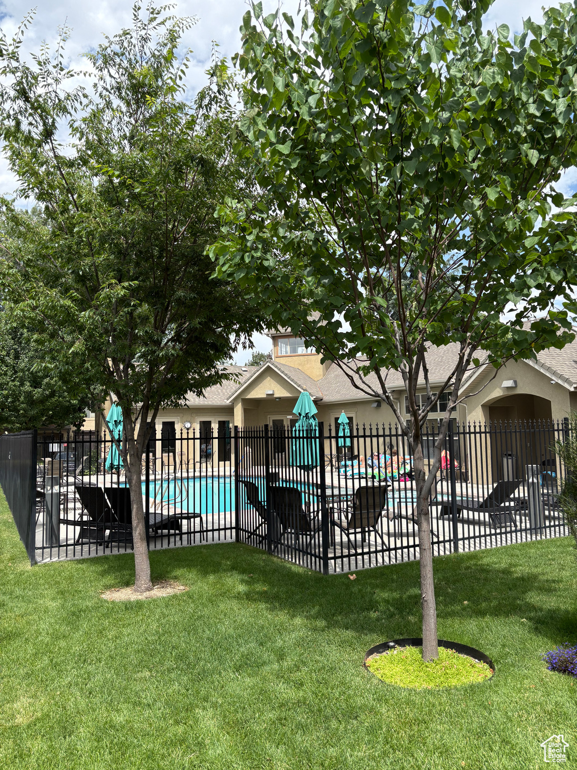 COTTAGES - Residential