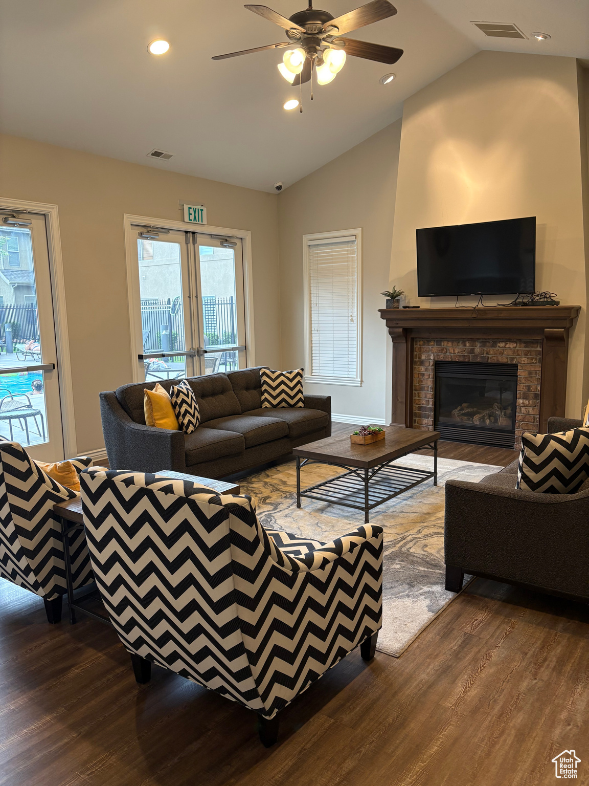 COTTAGES - Residential