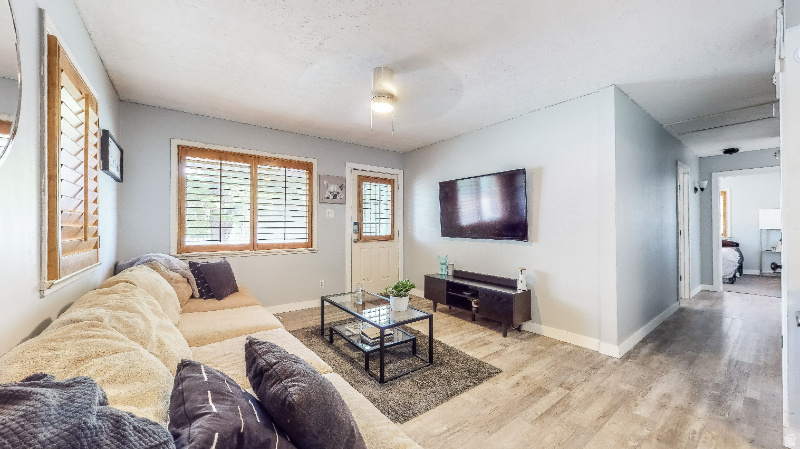 HOFFMAN HEIGHTS - Residential