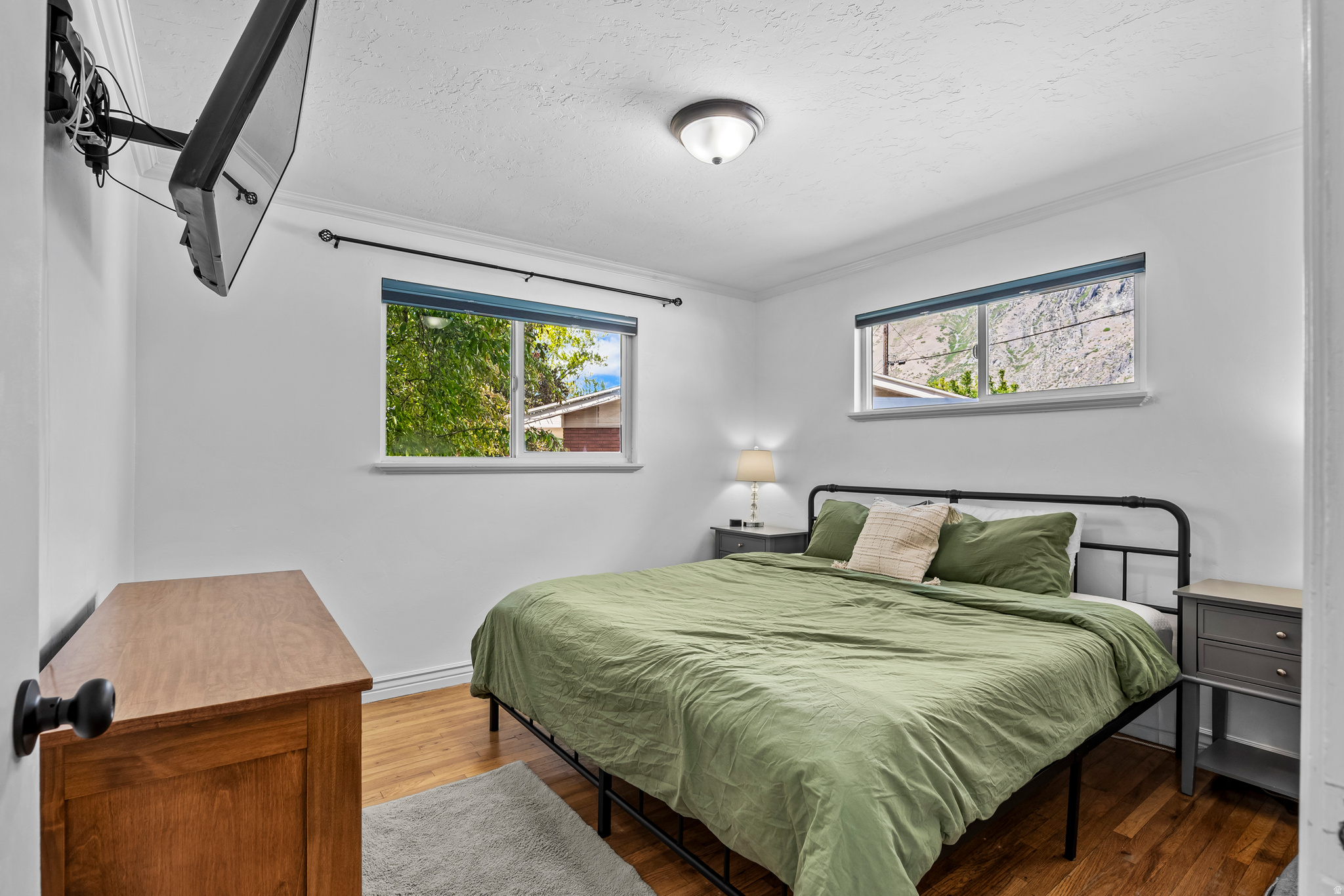 MOUNTAIN VISTA - Residential