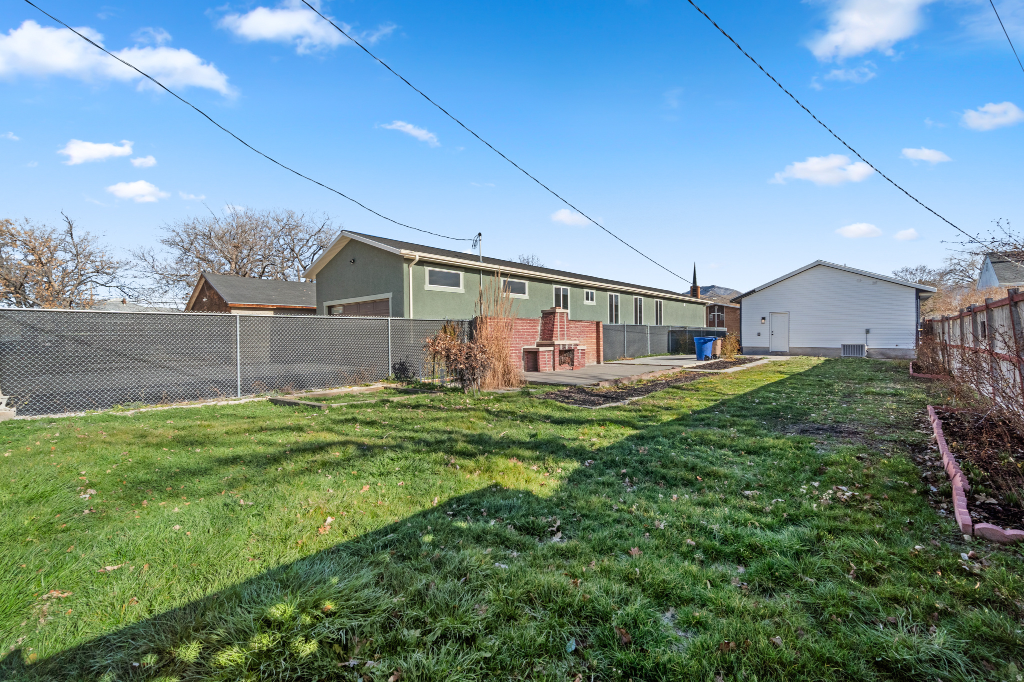 OAKLEY - Residential