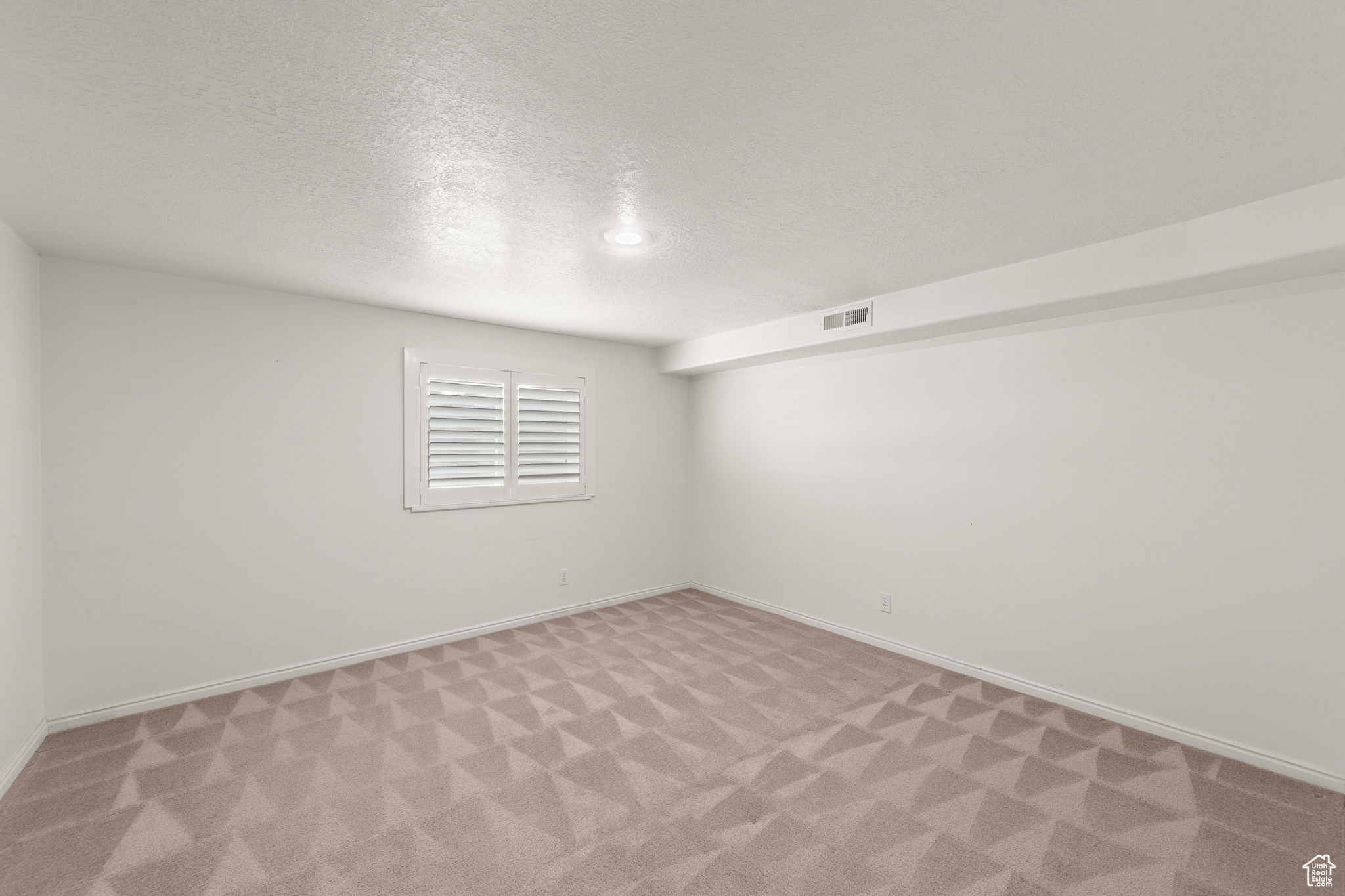 KINGS ROW EST 1 - Residential