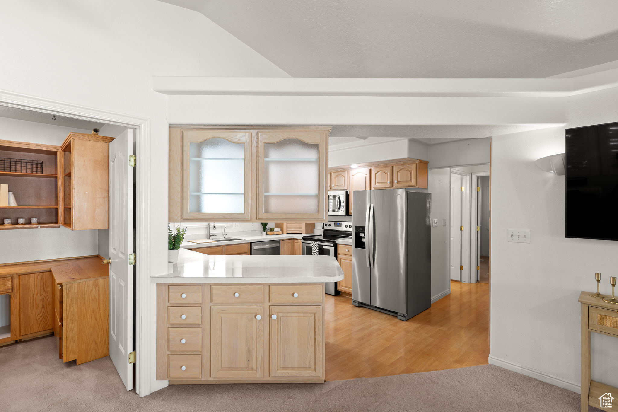 KINGS ROW EST 1 - Residential