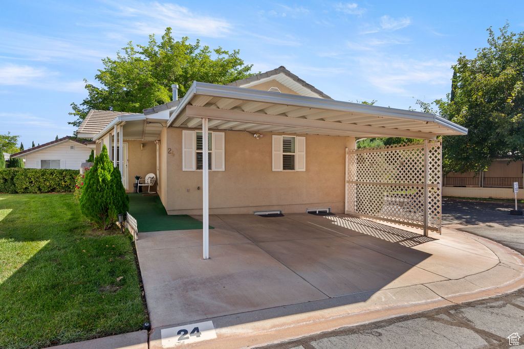 Photo of 180 N 1100 E #24, Washington, UT 84780 (MLS # 2115205)