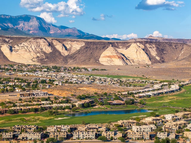 ESTATES AT VALDERRA PH 2 - Residential