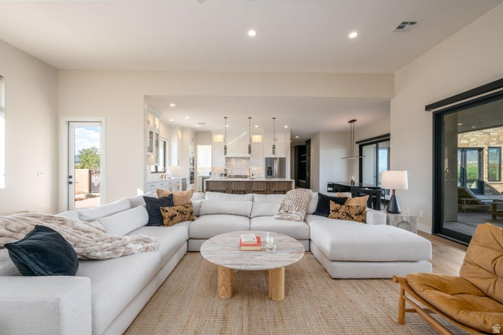 ESTATES AT VALDERRA PH 2 - Residential