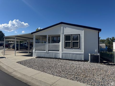 Photo of 5075 W 4700 S #66, Kearns, UT 84118 (MLS # 2114432) Photo of 5075 W 4700 S #66, Kearns, UT 84118 (MLS # 2114432)