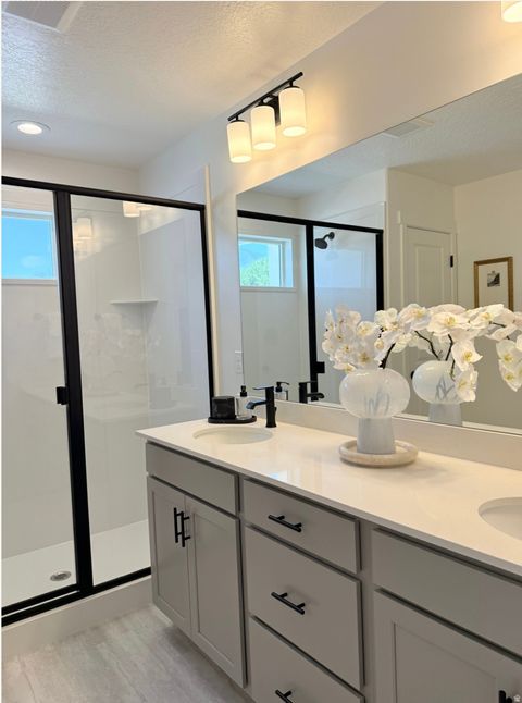 Tiny photo for 1489 N 305 E #29, Salem, UT 84653 (MLS # 2112998)