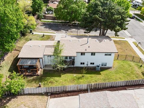 Tiny photo for 21 QUEBEC CIR, Tooele, UT 84074 (MLS # 2153560)