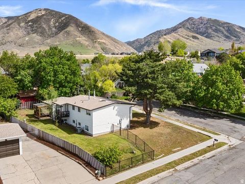 Tiny photo for 21 QUEBEC CIR, Tooele, UT 84074 (MLS # 2153560)