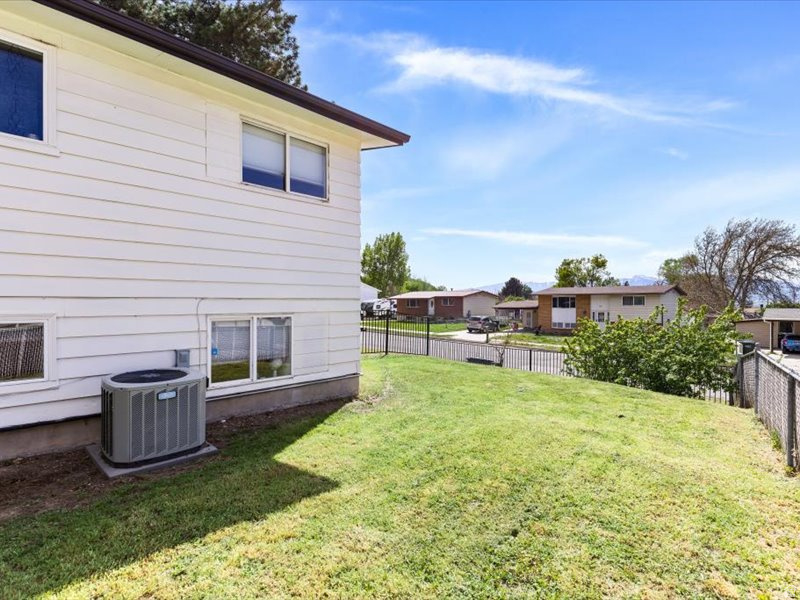 EAST HIGHLANDS SUB - Residential