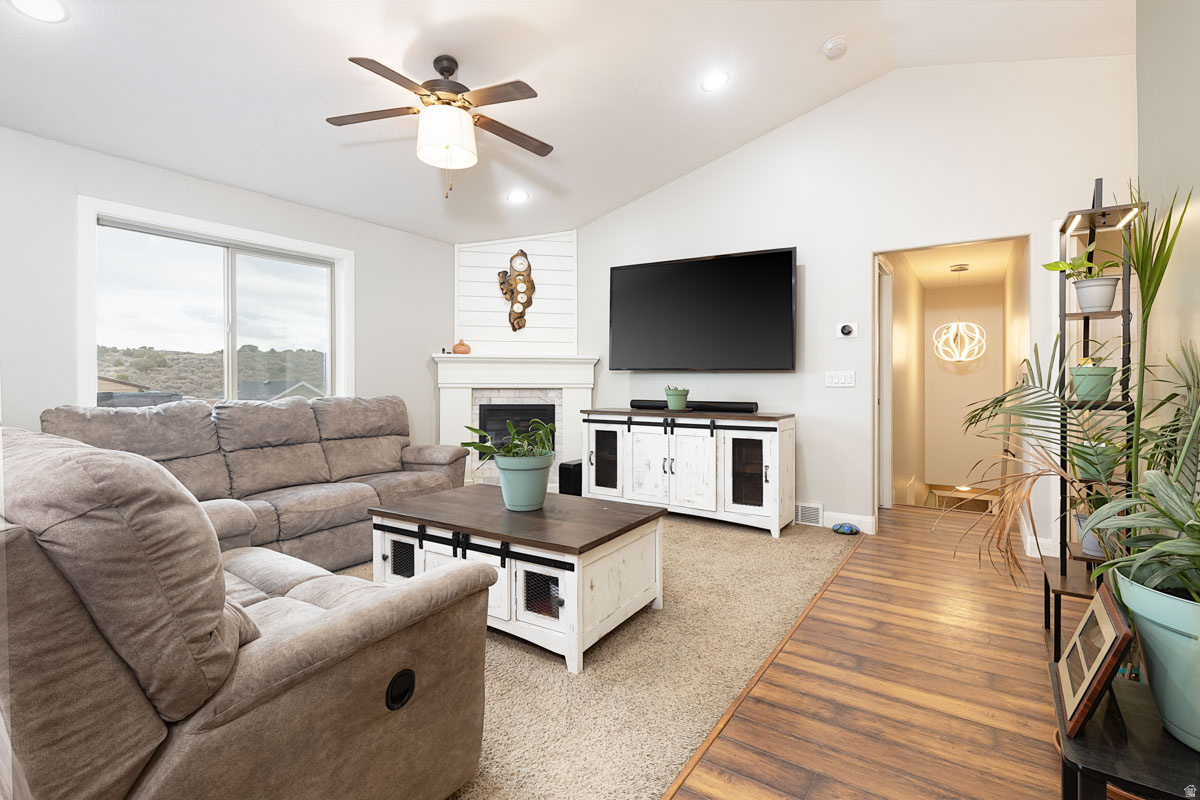 THE RIDGE SUBDIVISION - Residential