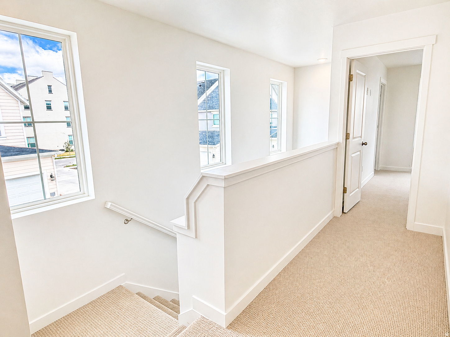 DAYBREAK - Residential