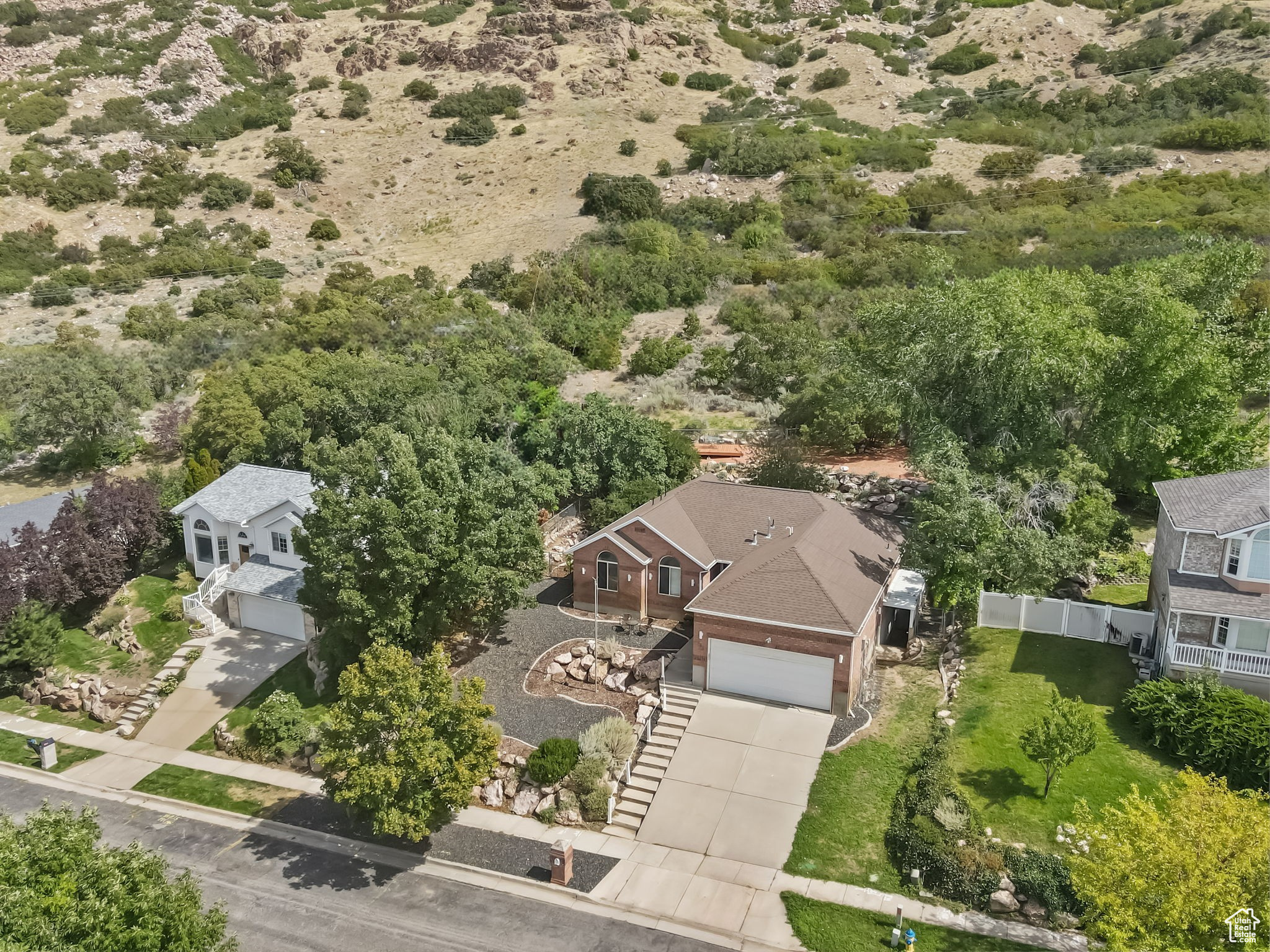 AVALON HILLS - Residential