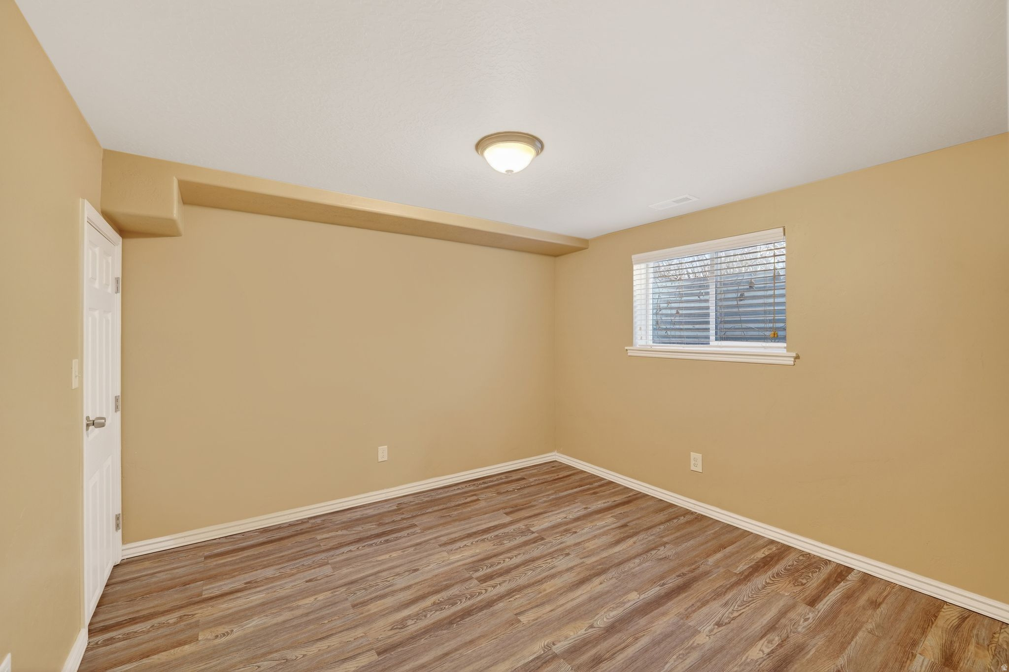 CAMELOT - Residential