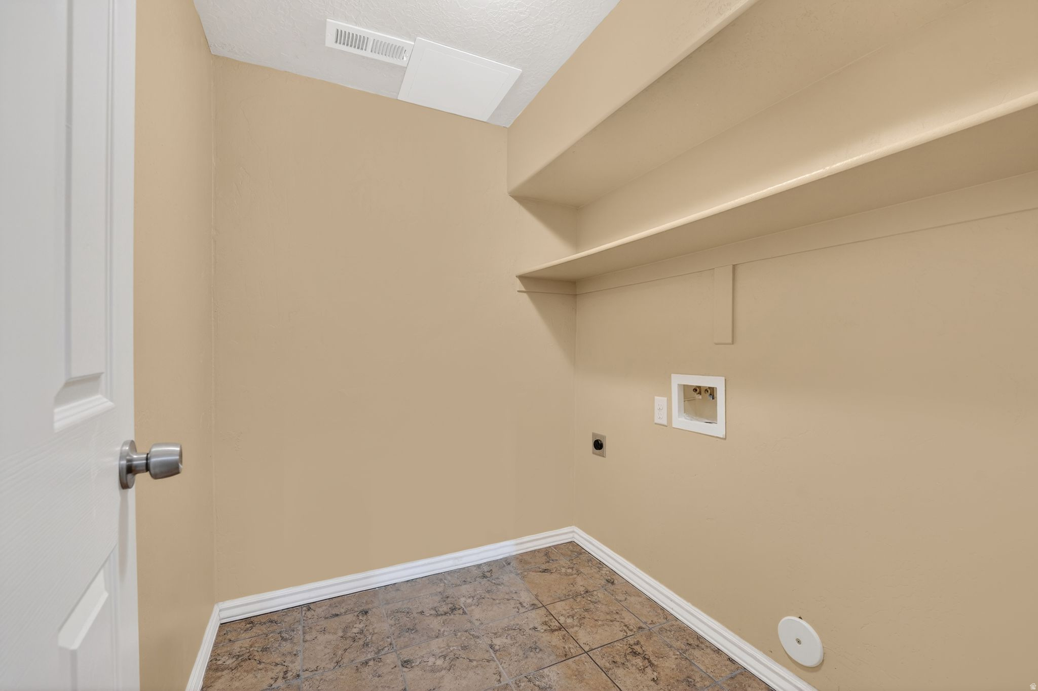 CAMELOT - Residential