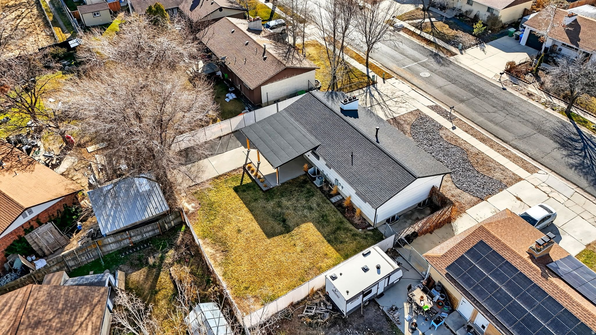 CAMELOT - Residential