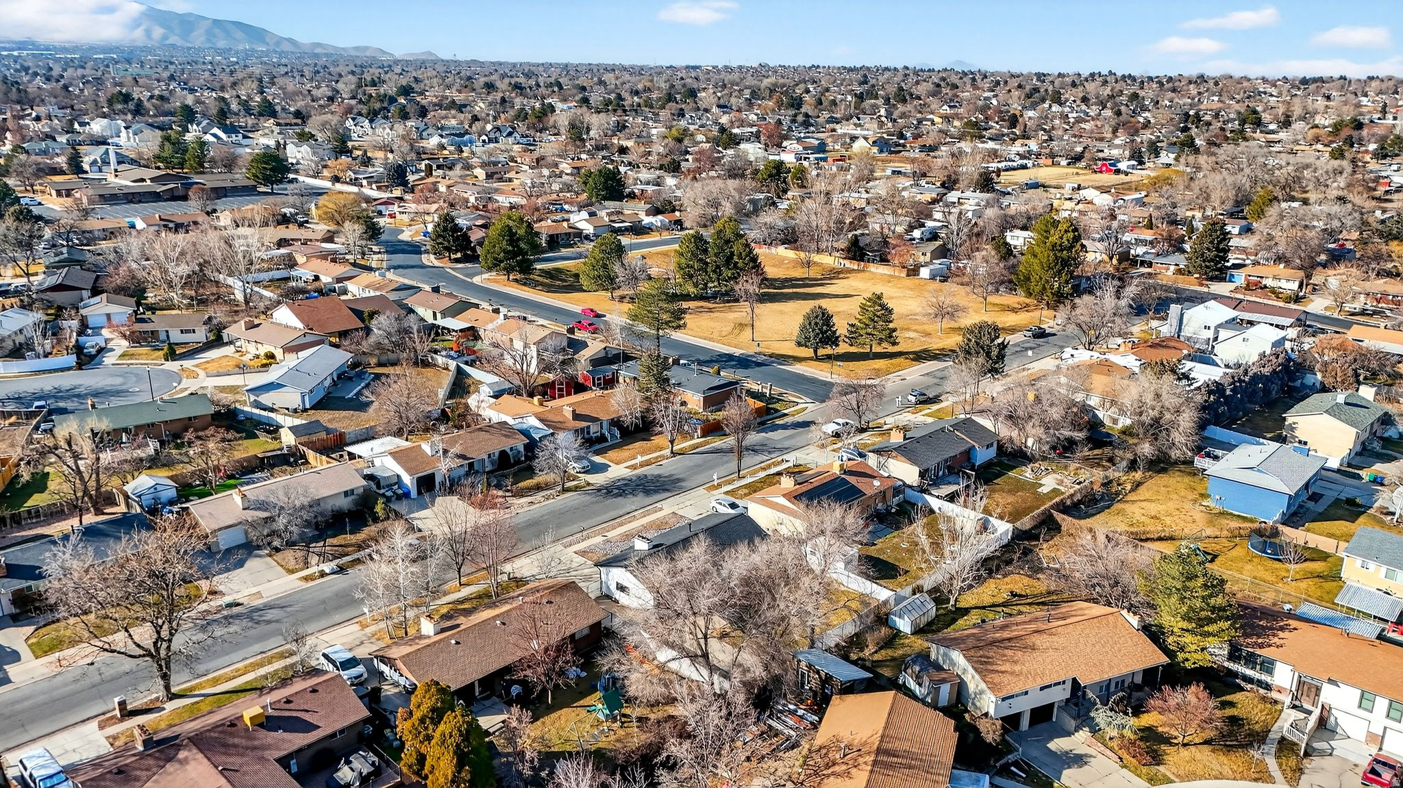 CAMELOT - Residential