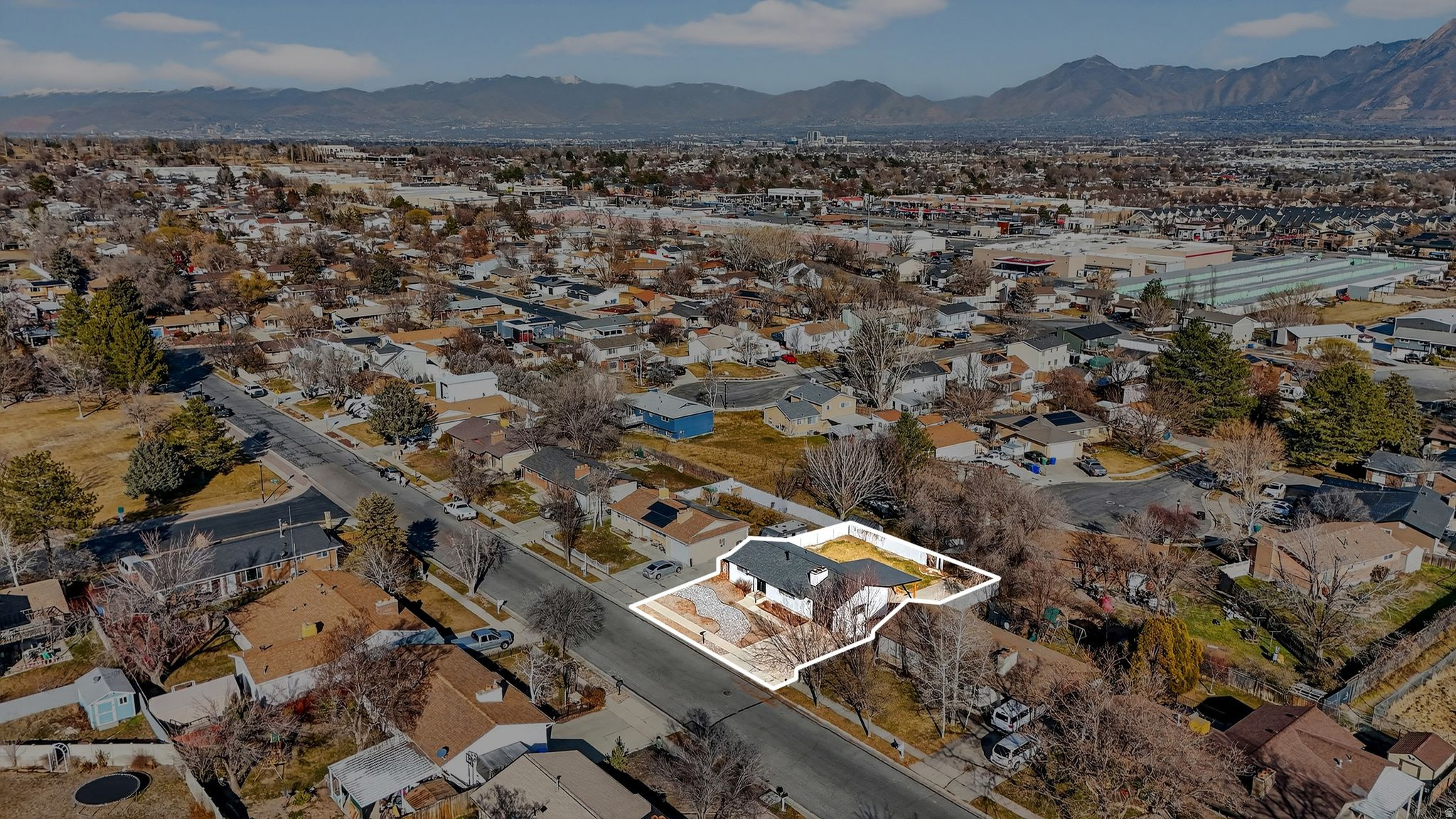 CAMELOT - Residential