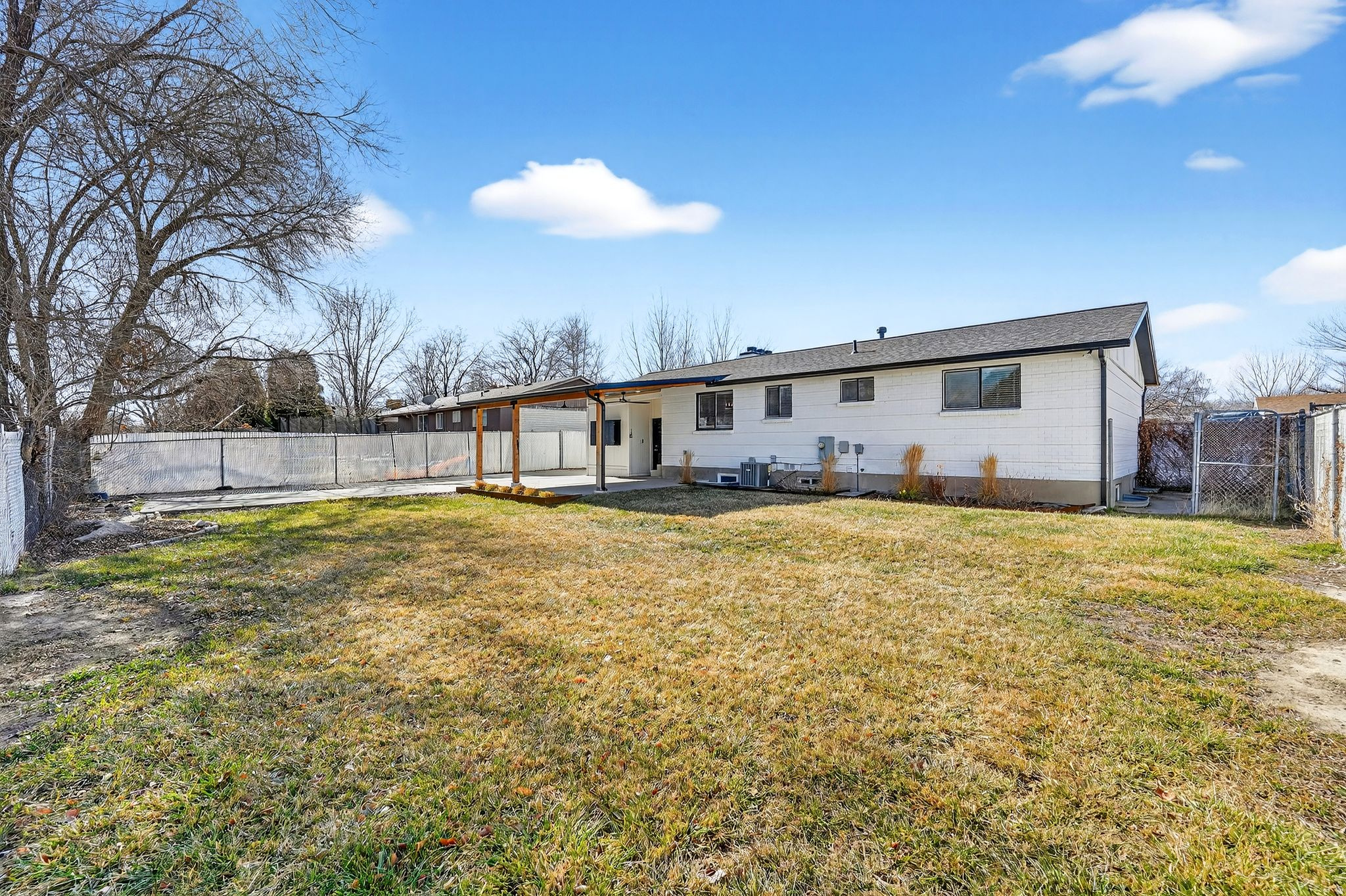 CAMELOT - Residential