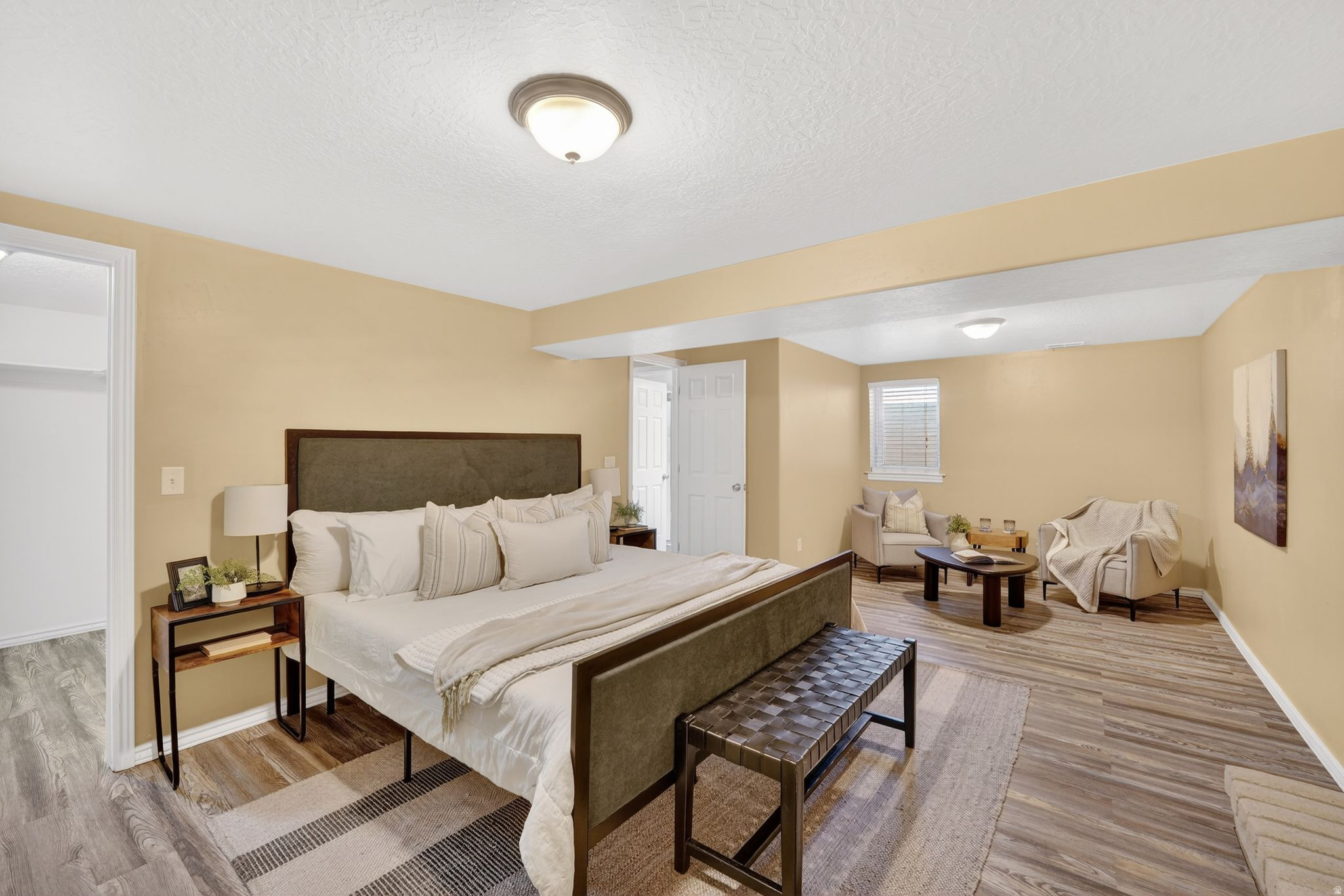 CAMELOT - Residential