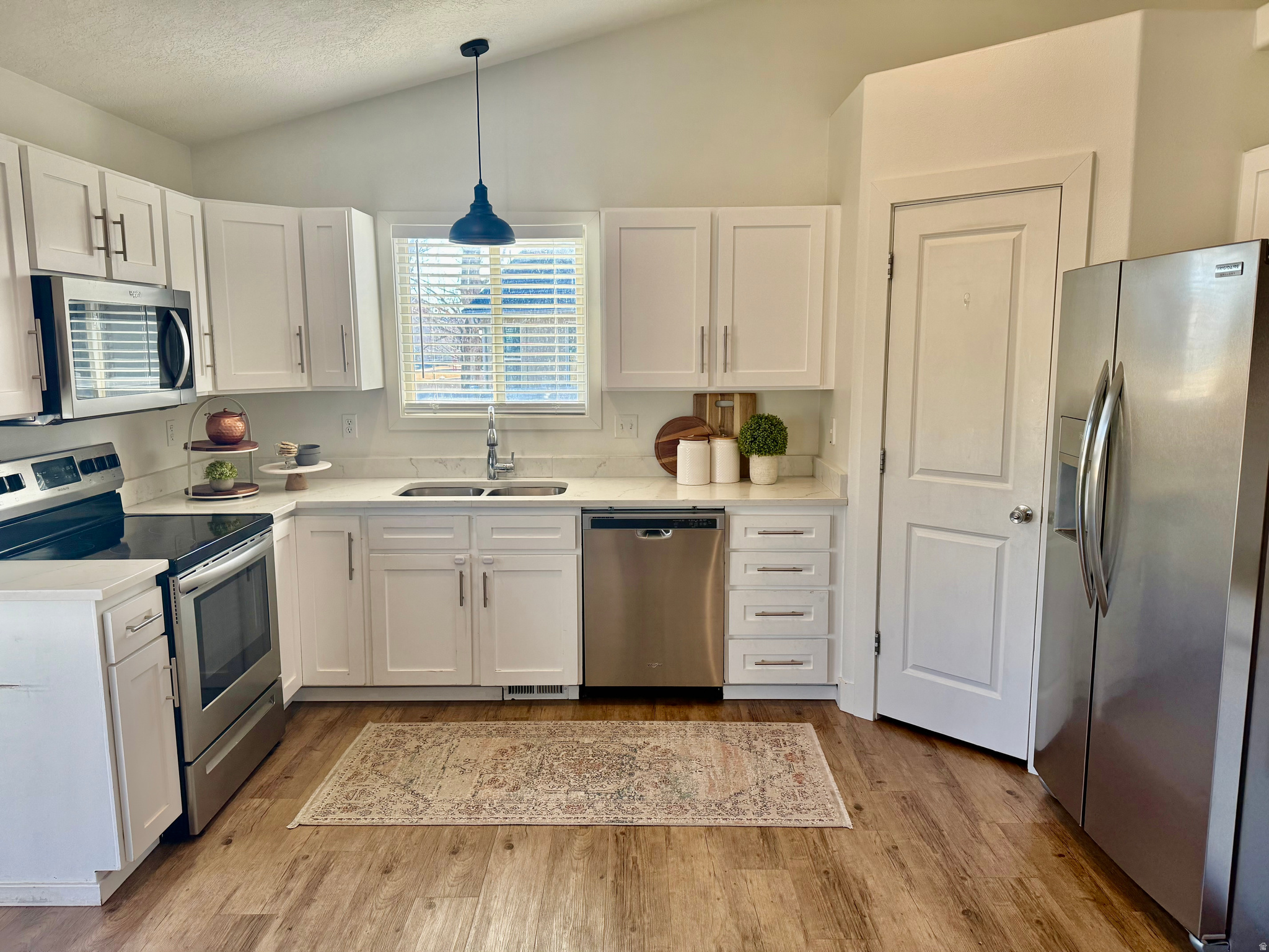 PILGRAMS LANDING - Residential