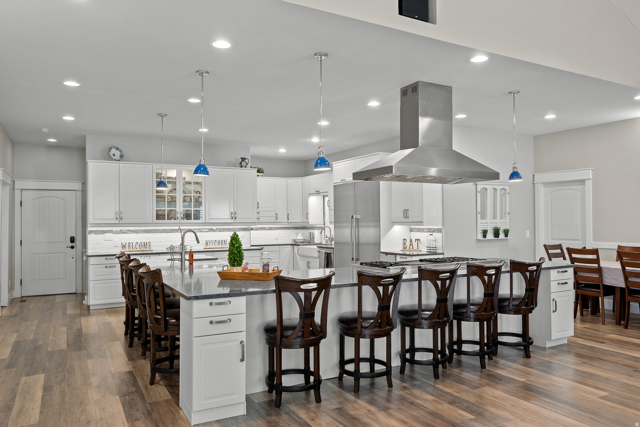 WEST ESTATES - Residential