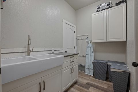 Tiny photo for 478 S 950 E, Orem, UT 84097 (MLS # 2123574)