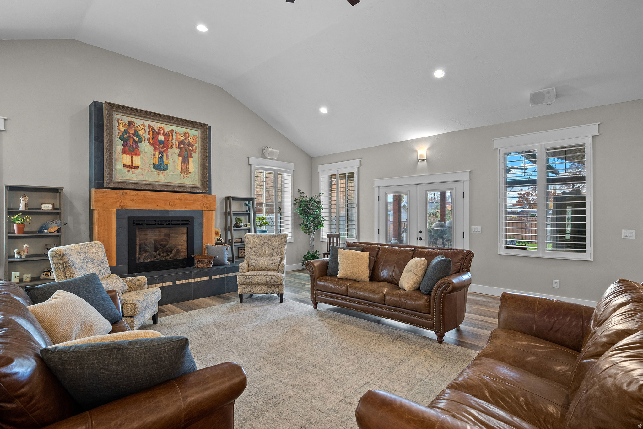 WEST ESTATES - Residential