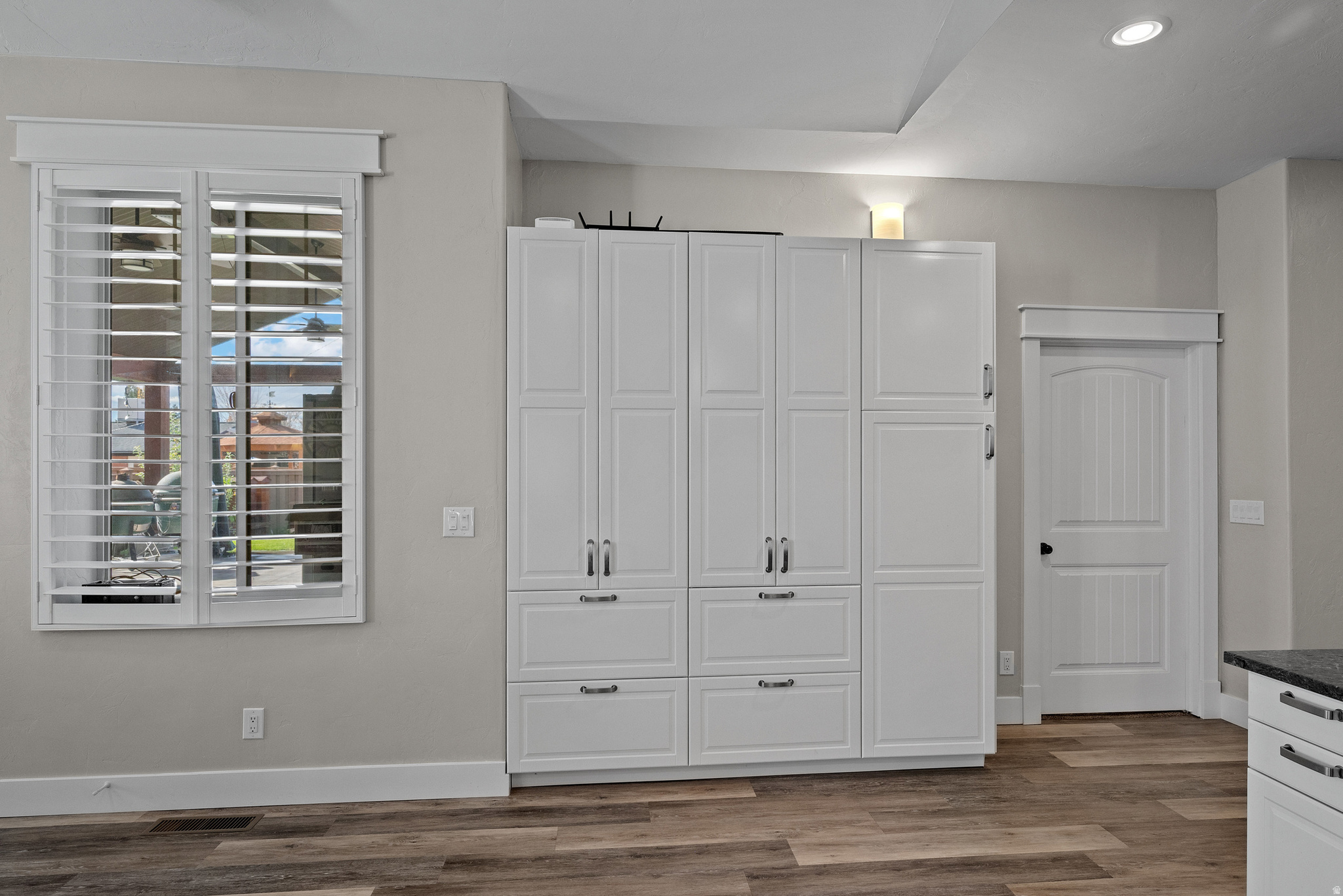 WEST ESTATES - Residential