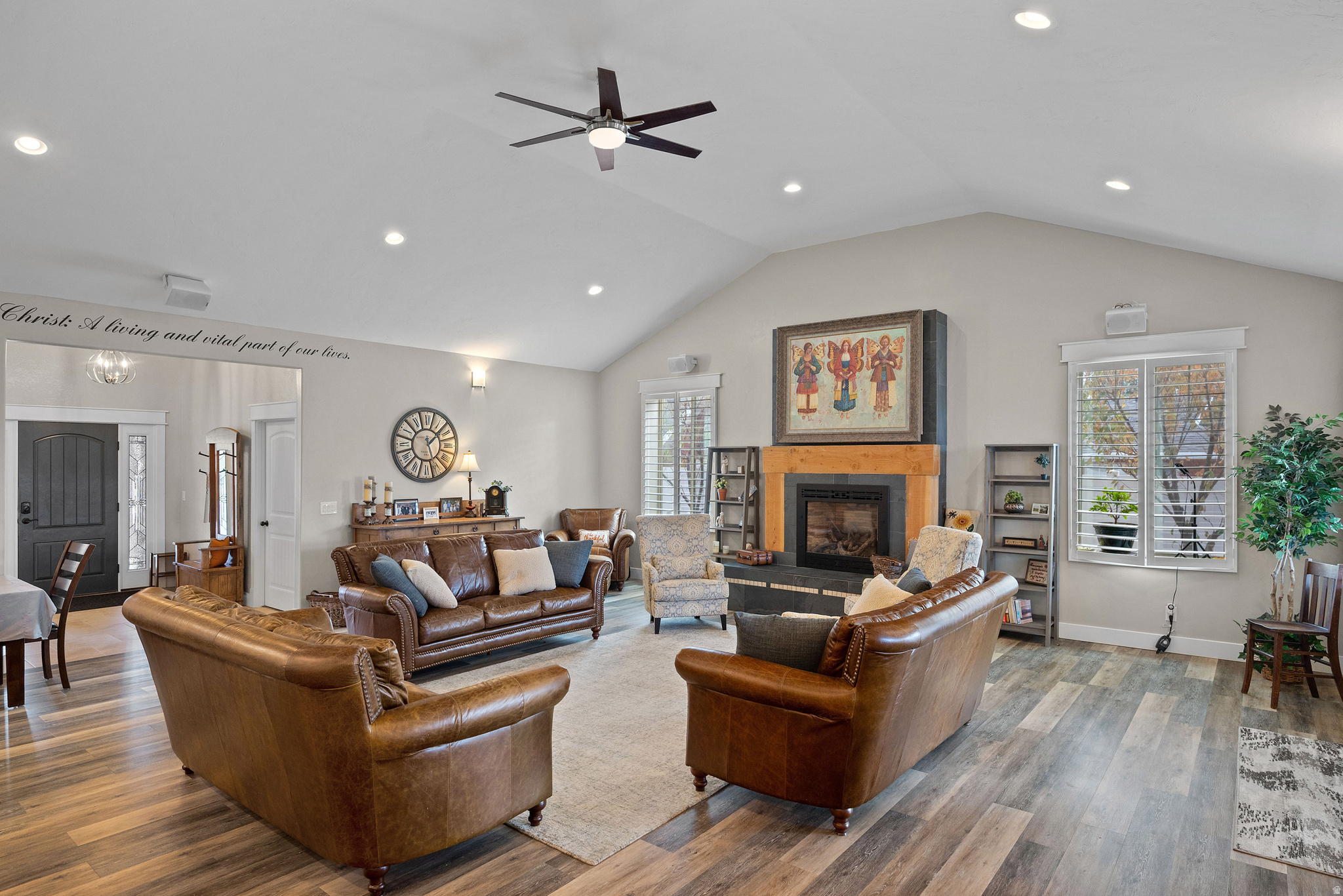 WEST ESTATES - Residential