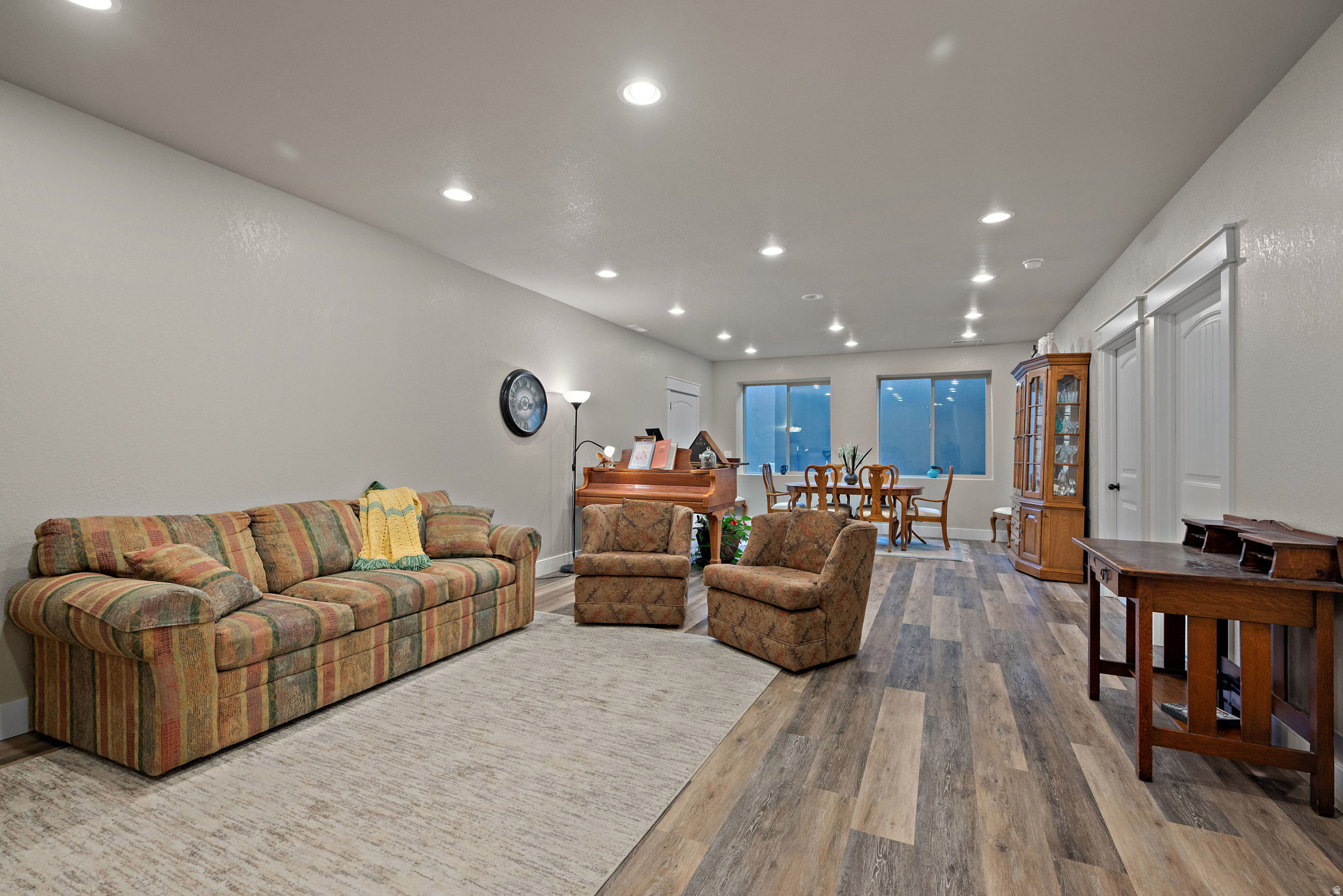 WEST ESTATES - Residential