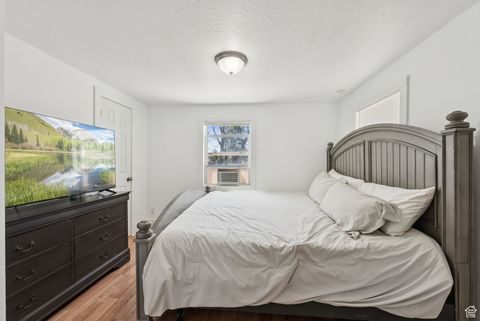 Tiny photo for 2553 E 6550 S, Uintah, UT 84405 (MLS # 2100765)