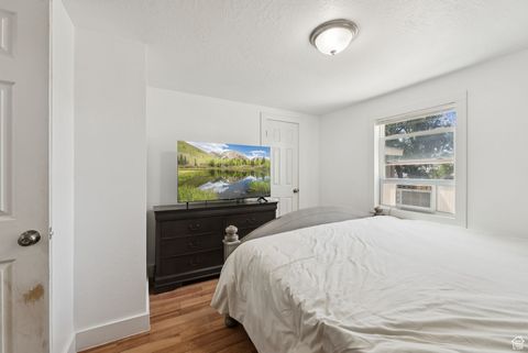 Tiny photo for 2553 E 6550 S, Uintah, UT 84405 (MLS # 2100765)